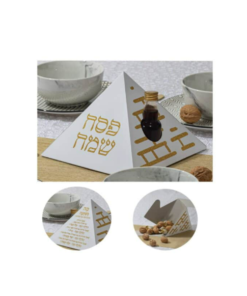 סט פירמידה מקרטון+ בקבוק פלסטיק 70 מ"ל