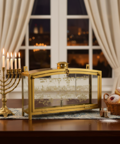בית לחנוכיה דגם המשכן – מגן רוח איכותי– 35×23×8.3 ס״מ