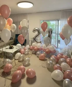 סידור בלונים ורוד עתיק