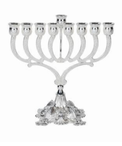חנוכייה מעוצבת רגל משולש כסף מבריק